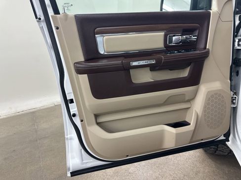 Used 2017 RAM 1500 Laramie w/ Convenience Group image 32