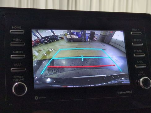 Used 2023 Toyota Camry SE image 31