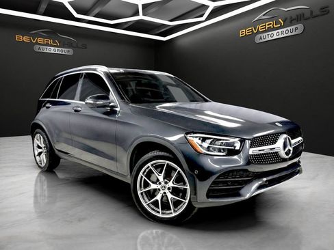 Used 2021 Mercedes-Benz GLC 300 4MATIC image 7