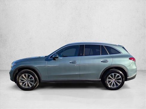 Certified 2026 Mercedes-Benz GLC 300 image 9