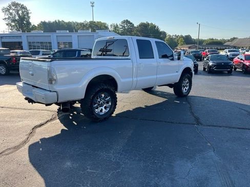 Used 2016 Ford F250 Lariat w/ Lariat Ultimate Package AWD/4WD image 3