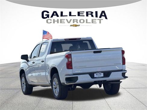 New 2026 Chevrolet Silverado 1500 Custom image 5