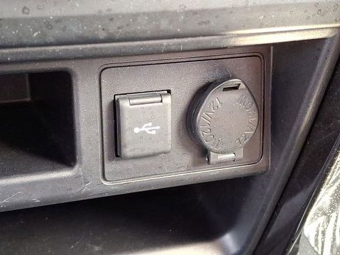 Used 2024 Toyota 4Runner TRD Off-Road image 29