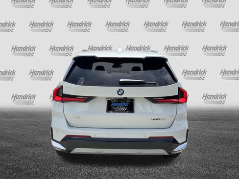 New 2026 BMW X1 xDrive28i w/ Technology Package AWD/4WD image 9