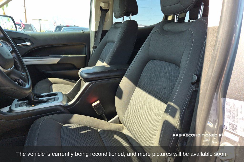 Used 2021 Chevrolet Colorado LT w/ Redline Special Edition RWD image 11