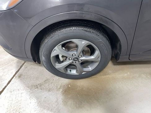 Used 2024 Ford Escape ST-Line image 10