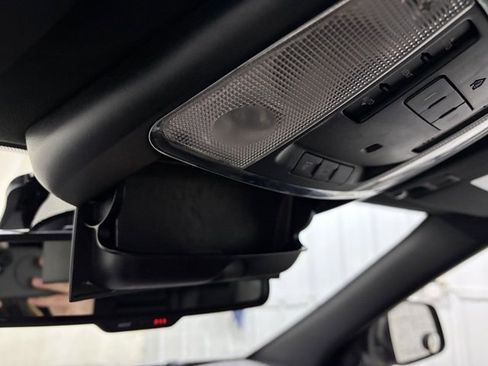 Used 2015 Jeep Grand Cherokee Limited image 36