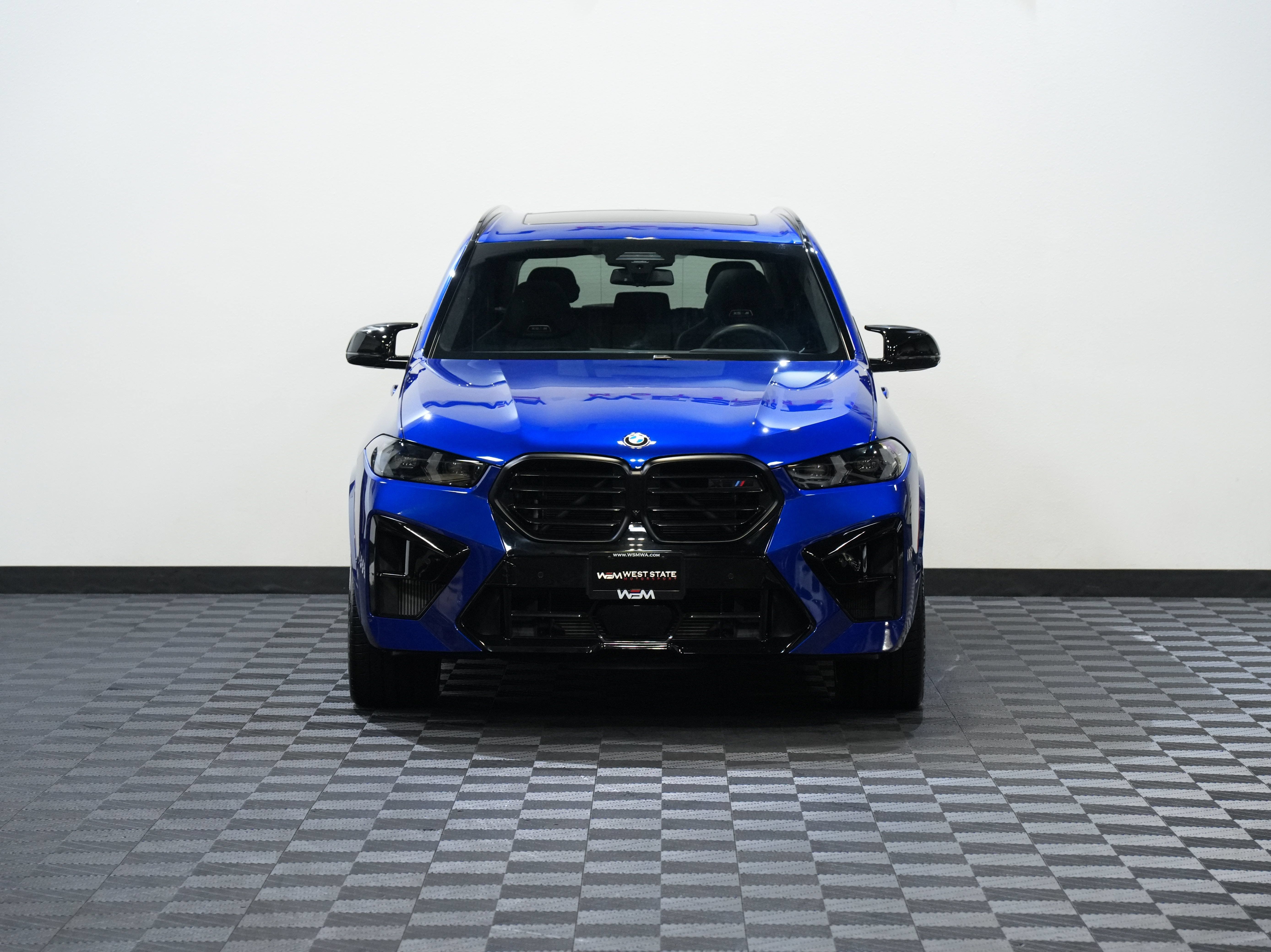 Used 2024 BMW X5 M Competition w/ Executive Package AWD/4WD image 4