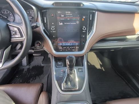 Used 2022 Subaru Outback Touring image 21