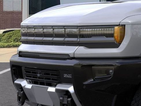 New 2025 GMC Hummer EV 2X AWD/4WD image 13