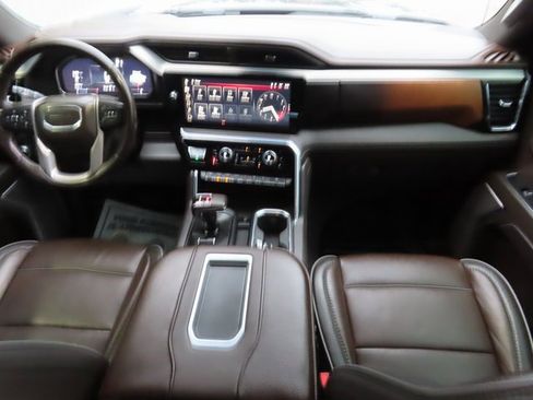 Used 2022 GMC Sierra 1500 Denali image 28