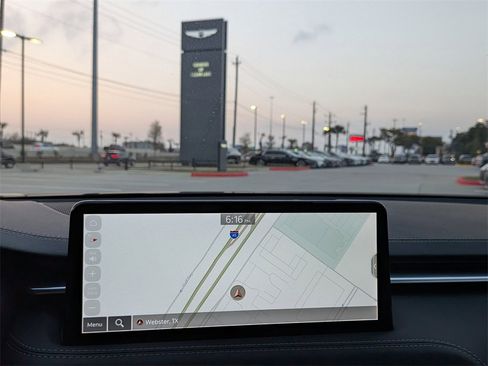 Used 2025 Genesis G70 3.3T Advanced w/ Sport Prestige Package image 25