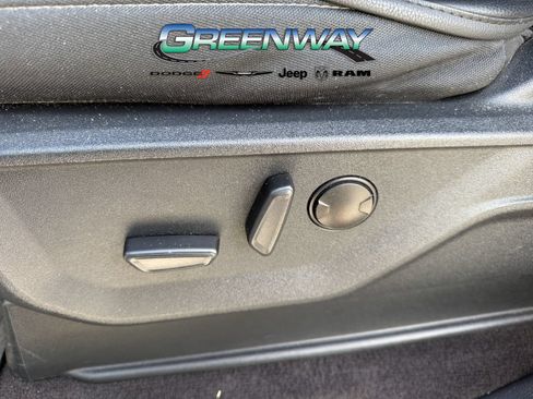 Used 2022 Ford F150 XLT w/ Equipment Group 302A High RWD image 19