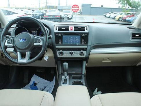 Used 2016 Subaru Legacy 2.5i Premium w/ Moonroof Package AWD/4WD image 16