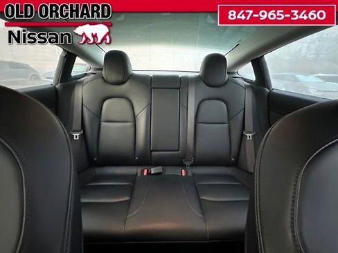 Used 2018 Tesla Model 3 Performance image 12