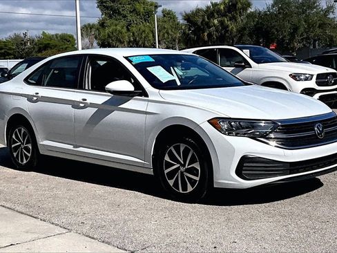 Certified 2024 Volkswagen Jetta S image 2