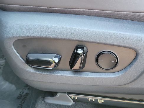 Used 2026 Lexus TX 350 AWD image 16