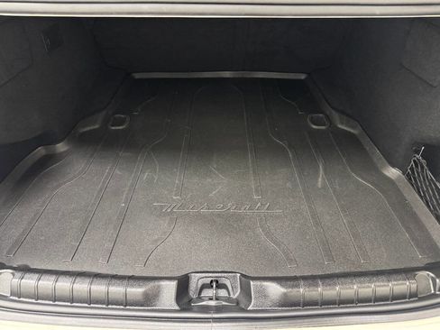 Used 2018 Maserati Ghibli S GranSport image 70