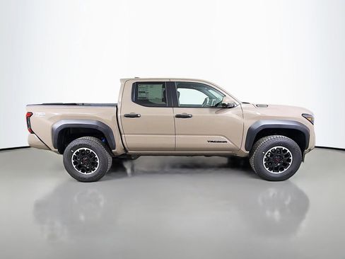 New 2026 Toyota Tacoma TRD Off-Road AWD/4WD image 4