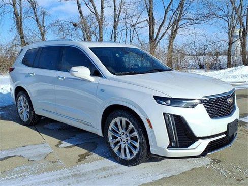 Used 2020 Cadillac XT6 Premium Luxury image 6