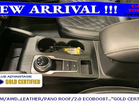 Certified 2023 Ford Escape Platinum w/ Premium Technology Package image 45