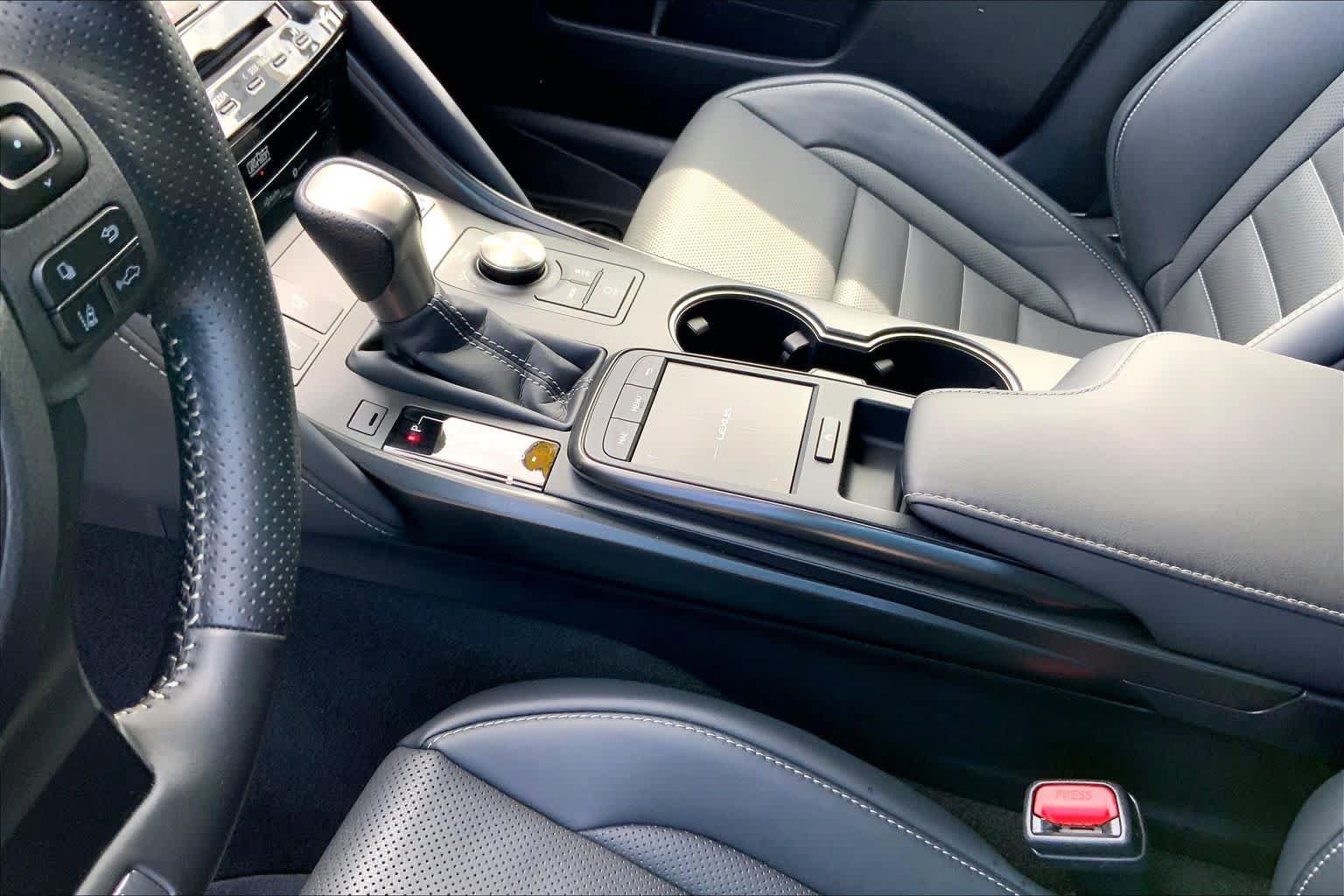 Used 2025 Lexus IS 350 F Sport AWD/4WD image 15