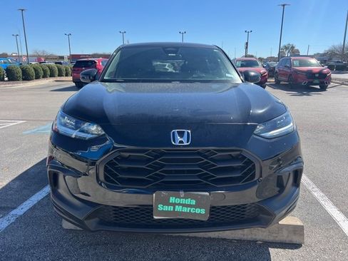 Used 2025 Honda HR-V Sport image 2