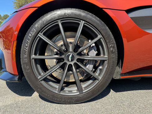 Used 2020 Aston Martin V8 Vantage Coupe RWD image 59