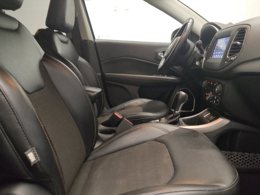 Used 2020 Jeep Compass Latitude FWD image 21