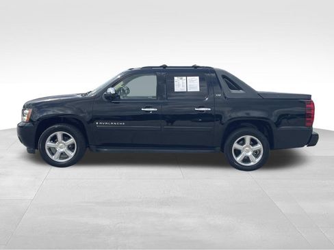 Used 2008 Chevrolet Avalanche LTZ w/ LTZ Preferred Equipment Group AWD/4WD image 7