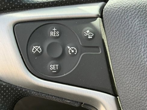 Used 2021 GMC Acadia SLE w/ Driver Convenience Package FWD image 15