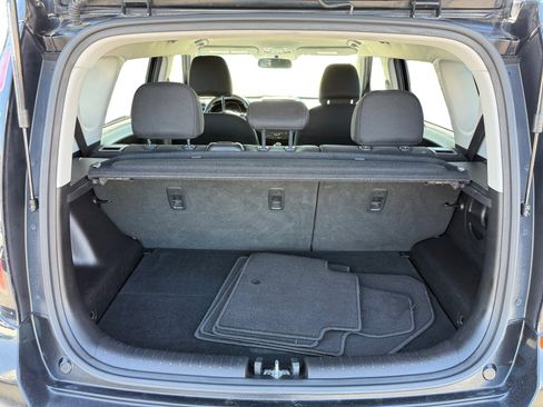 Used 2018 Kia Soul + FWD image 17