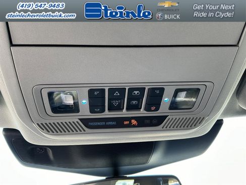 Used 2023 Ford Explorer XLT w/ Equipment Group 202A image 29