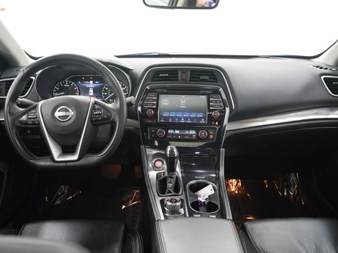 Used 2023 Nissan Maxima SL FWD image 14