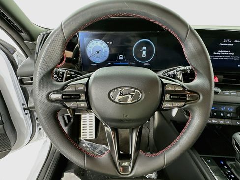 Used 2023 Hyundai Elantra N Line FWD image 11