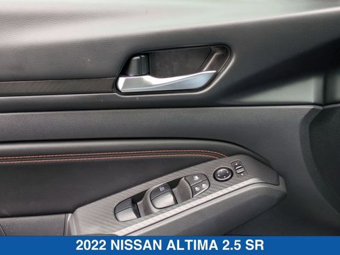 Used 2022 Nissan Altima 2.5 SR image 13