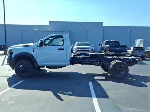 New 2026 RAM 5500 Tradesman image 3