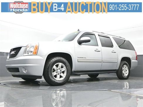 Used 2013 GMC Yukon XL SLT image 21