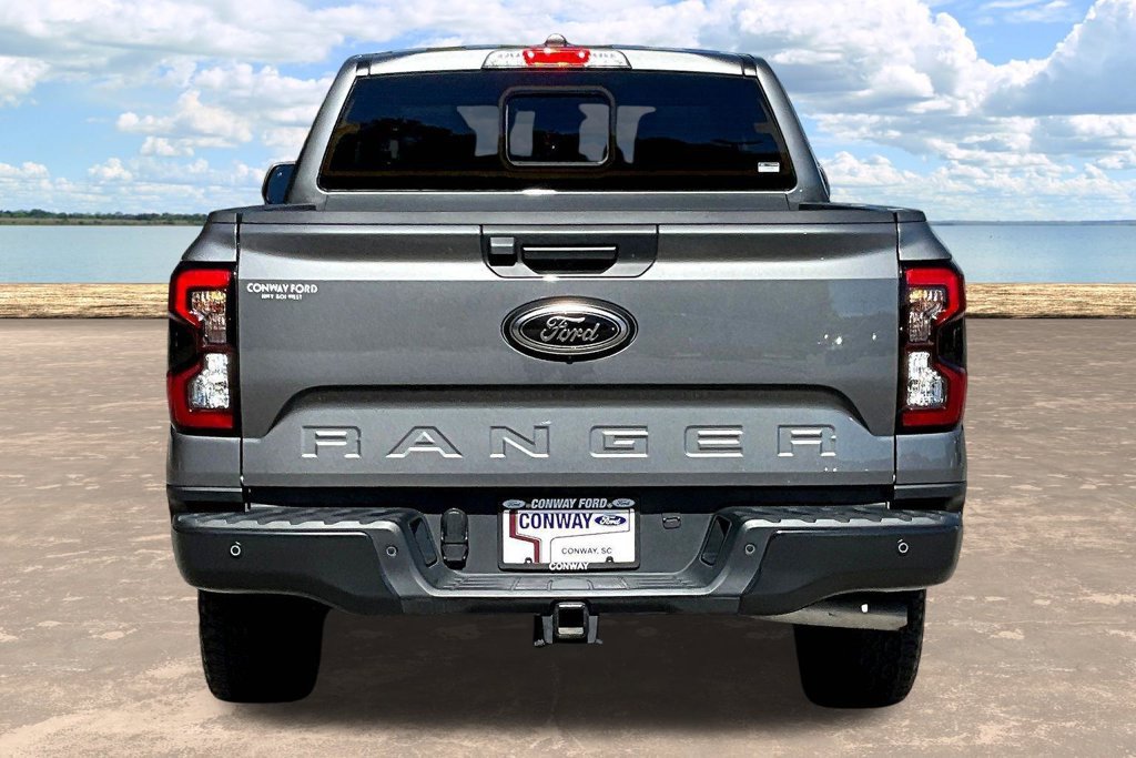 Used 2025 Ford Ranger Lariat w/ Black Appearance Package AWD/4WD image 7