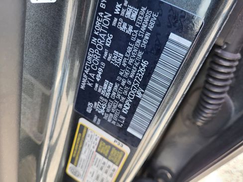 Used 2025 Kia Sportage EX image 23