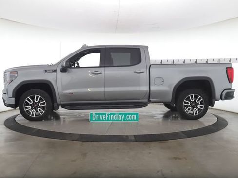 Used 2023 GMC Sierra 1500 AT4 w/ AT4 Premium Package AWD/4WD image 9