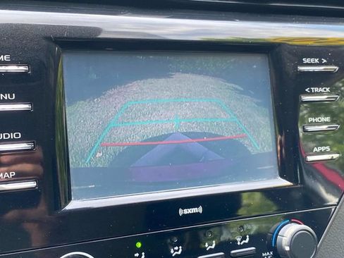 Used 2020 Toyota Camry LE FWD image 24