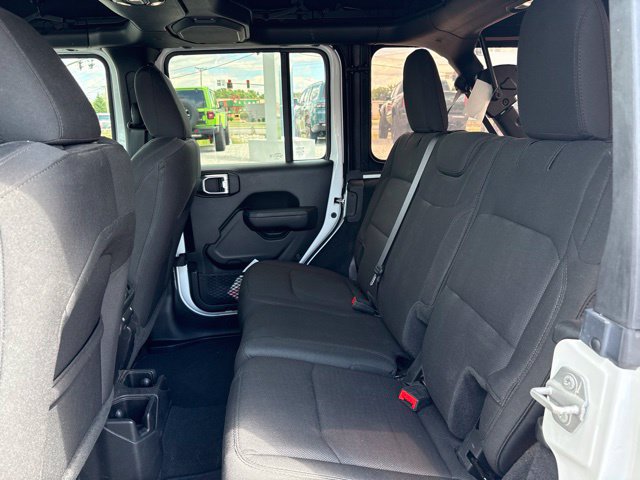 Used 2022 Jeep Wrangler Unlimited Sport AWD/4WD image 15