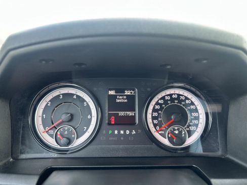 Used 2021 RAM 1500 Classic SLT image 21