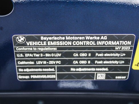 Certified 2023 BMW i4 eDrive35 RWD image 28