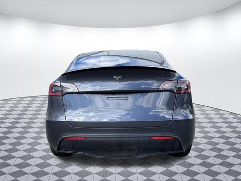 Used 2023 Tesla Model Y Performance AWD/4WD image 6