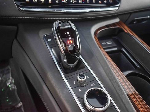 Used 2021 Cadillac Escalade Premium Luxury w/ Driver Assist Tech Package image 18