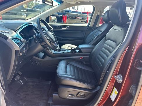 Used 2016 Ford Edge SEL w/ Equipment Group 201A AWD/4WD image 13