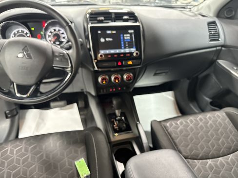 Used 2020 Mitsubishi Outlander Sport SE AWD/4WD image 30