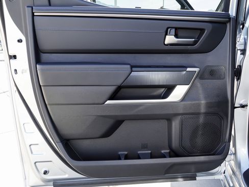 New 2026 Toyota Tundra Platinum w/ Tow Tech Package AWD/4WD image 25